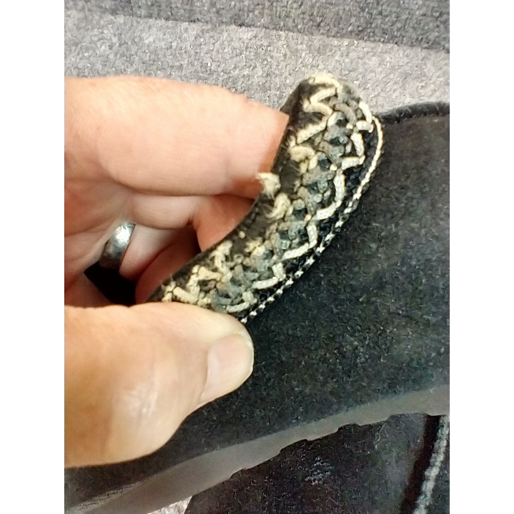UGG Tasman Slipper Women Size 10 Black Suede Shearling Lined Embroidered Braid - Picture 11 of 12